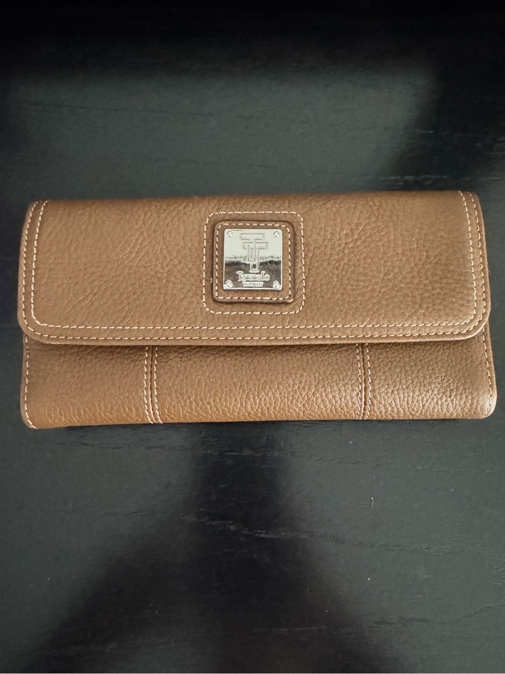 Tignanello brown wallet